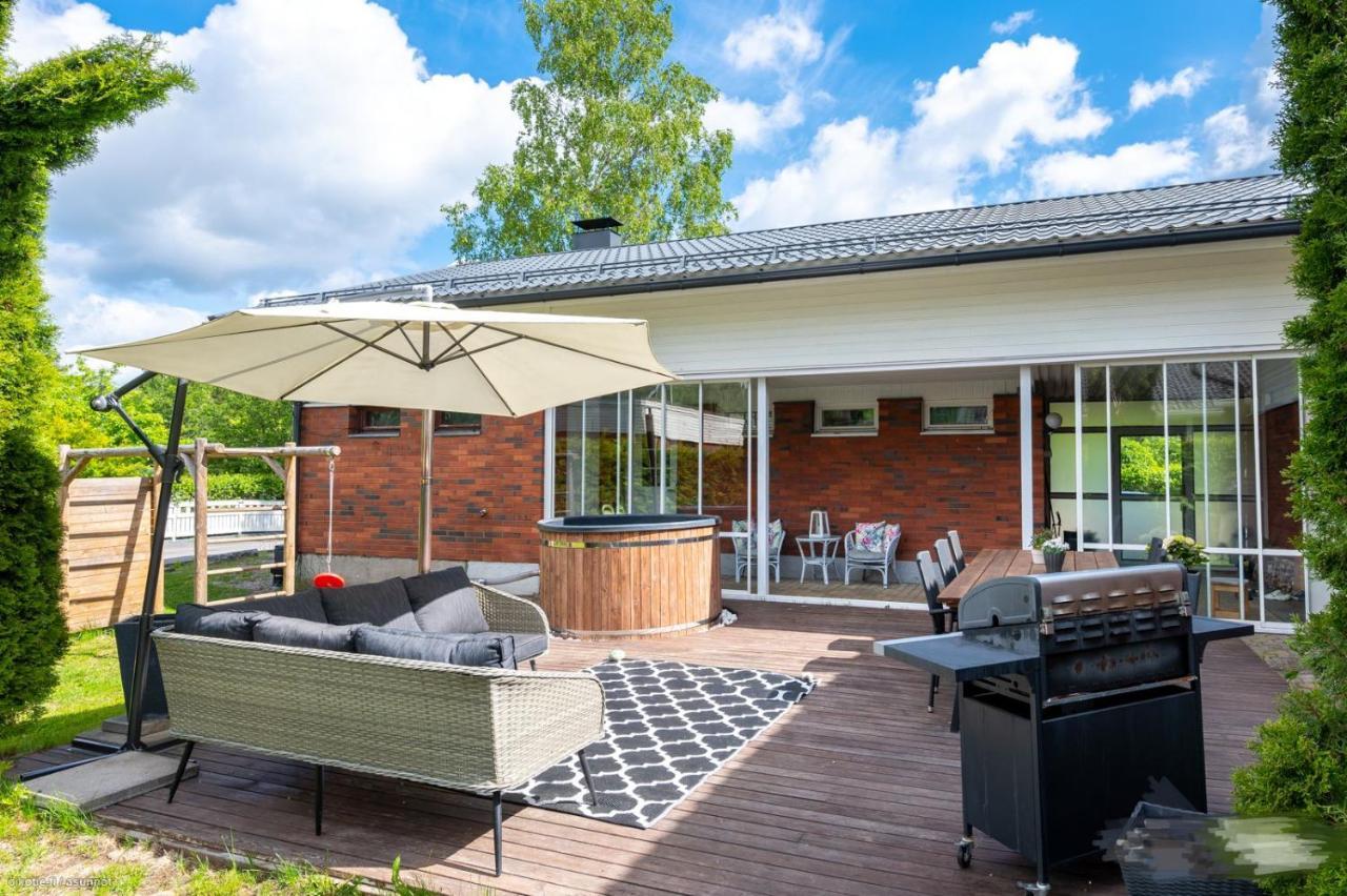 Peaceful Wood-Fired Sauna Stay Vantaa Exterior foto